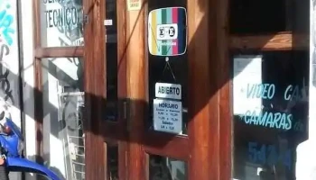 E y E Electrónica - Bls