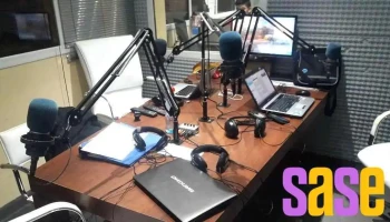 Radio Uno 88.5 Mhz P.r. Saenz Peña-Chaco - Mauricio