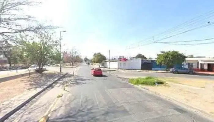 Av Mariano Moreno Y Radio Santiango Del Estero Como Llegar - Salta