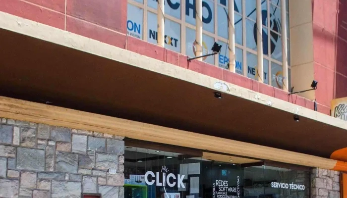 Click Derecho -  Exterior - Río Ceballos