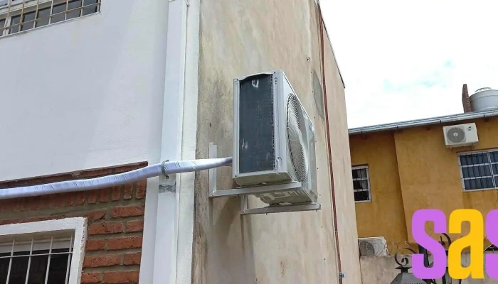 Climatizando Posadas -    Tecnico En Aire Acondicionado Y Electricidad Matriculado Del Propietario - Posadas