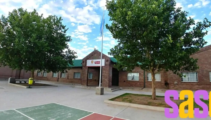 Colegio Cinco Ríos - Km 2