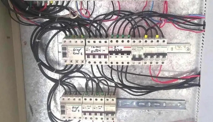 Electricista Axys Soluciones Electricas Del Propietario - La Calera