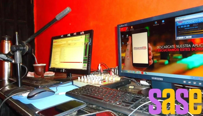 Emisora De Radio Fm La Ley 94.5mhz - Corrientes
