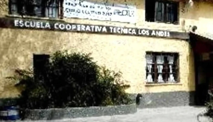 Escuela Cooperativa los Andes (ecla) - Nivel secundario técnico - San Carlos De Bariloche