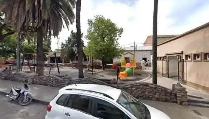 Escuela De Educacion Tecnica Ndeg 3161 Cerca De Mideg - Salta