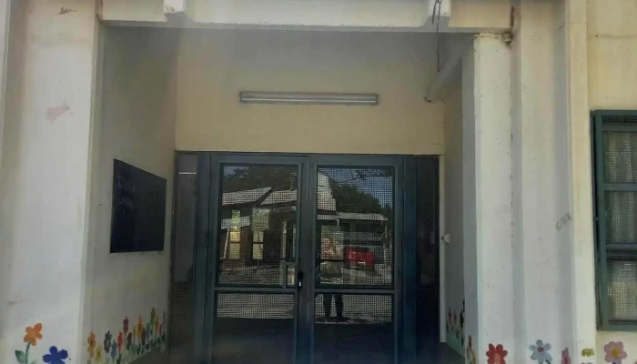 Escuela De Formacion Cooperativa Y Laboral N° 7 - Cinco Saltos