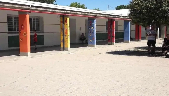 Escuela No. 1388 Antonio Berni - Gral. Bartolomé Mitre 2191