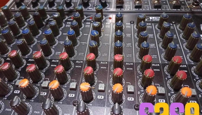 Esquiu digital, fm ciudad 104.7 y 88.3 fm cadena 5 - San Fernando Del Valle De Catamarca