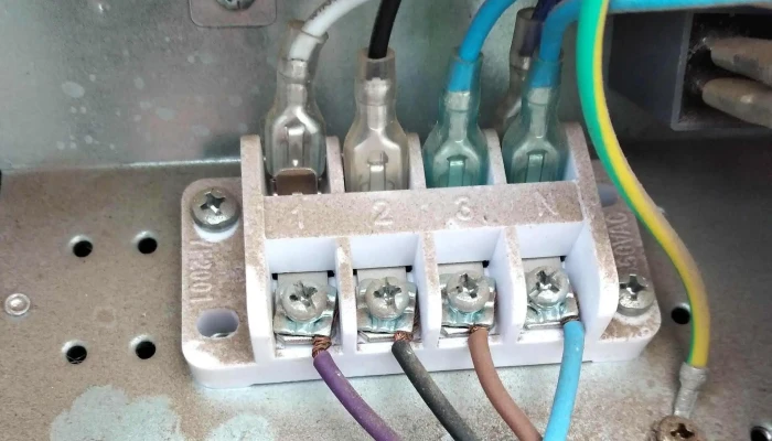 Everest Electricidad Iluminacion Catalogo - Las Varillas