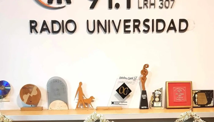 Fm 911 Radio Universidad Abierto Ahora - Resistencia