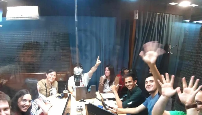 Fm 911 Radio Universidad Resistencia - Resistencia