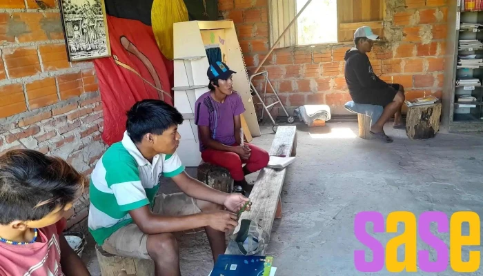 Fm Qom 89.3 Mhz Comunidad Qom Potae Napocna navogoh-La Primavera - Laguna Blanca