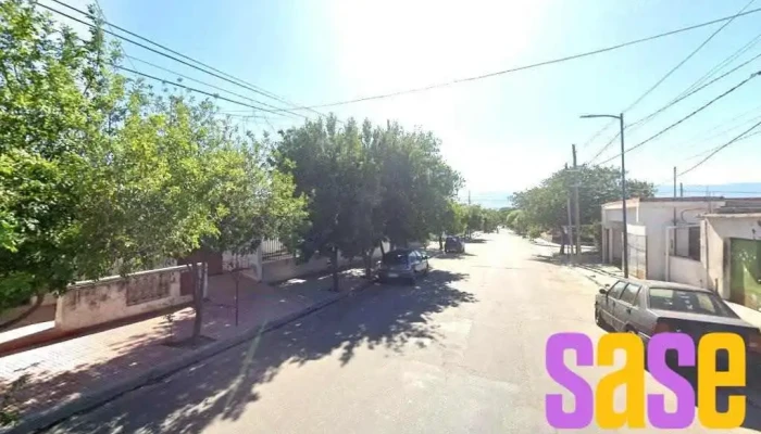 Fm Sur - 105.300 MHz - Ptx - San Fernando Del Valle De Catamarca