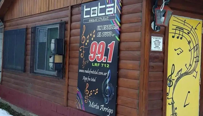 FmTotal 99.1 - Esquel