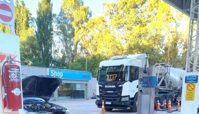 Gnc Ceez -  Abierto Ahora - Zapala