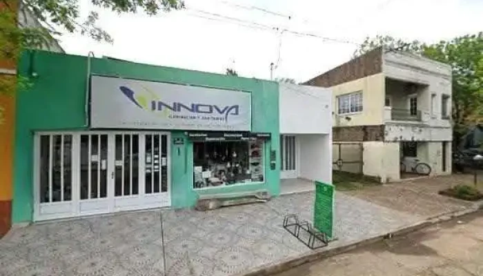 Innova Sanitarios E Iluminacion -  Cerca De Mideg - Rosario del Tala