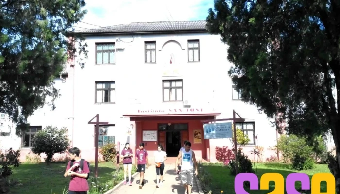 Instituto Superior San José - C. Eva Perón 257