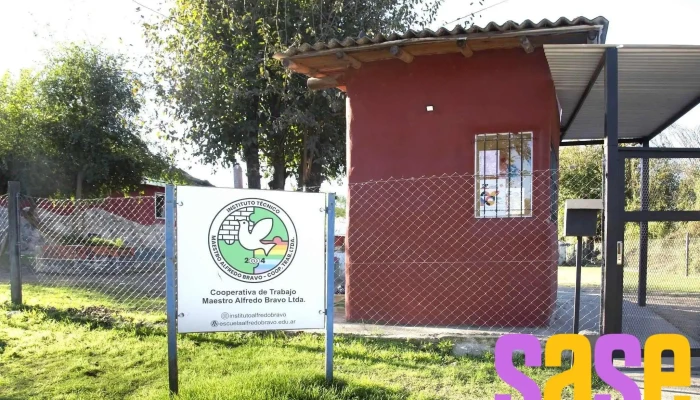 Instituto Técnico Maestro Alfredo Bravo - Río Ceballos