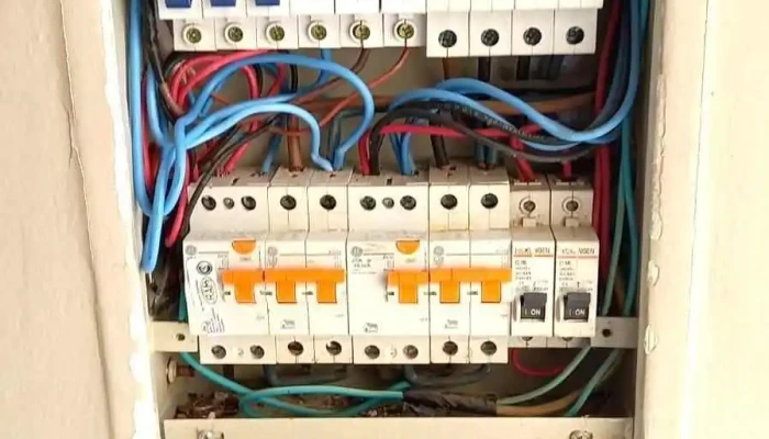 Lc Electricidad Y Climatizacion Del Propietario - La Rioja