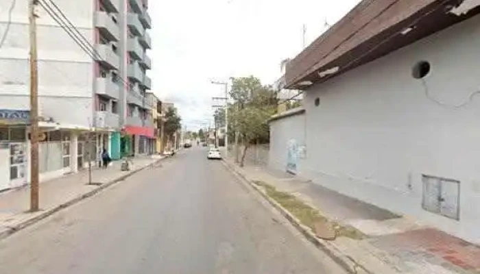 Lrk893 -    Fm Potencia   103900 Mhz Est Donde - Termas de Río Hondo