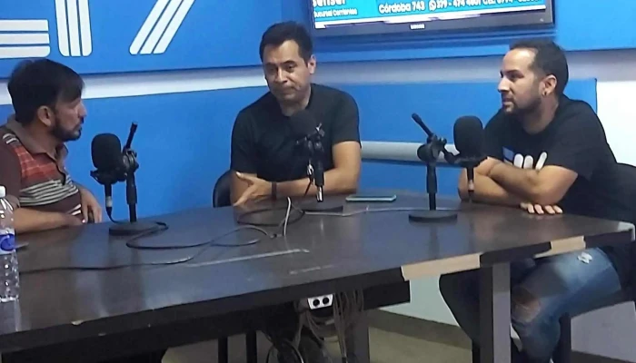 Lt 7 Radio -    Pcia De Corrientes   Am 900   Fm Cap 953 Descuentos - Corrientes