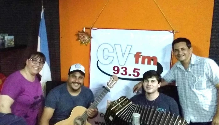 Radio 937 Fm Cv W3400ayt - W3400ayt