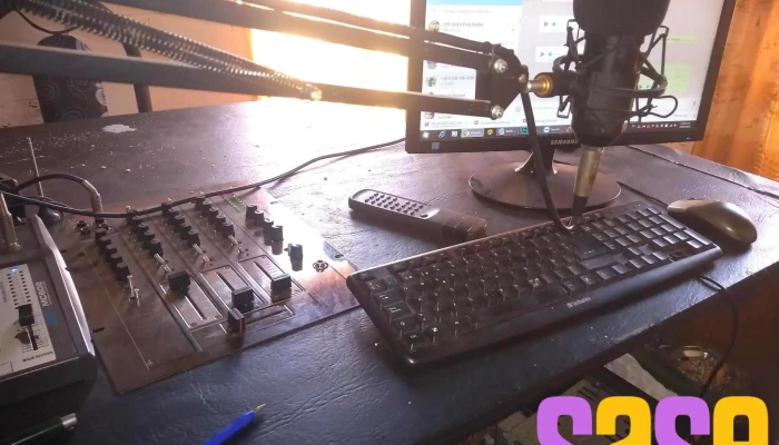 Radio Astros - X6126 Serrano