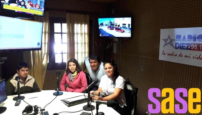 Radio Diez Fm 96.1 - S3560Fuh Reconquista