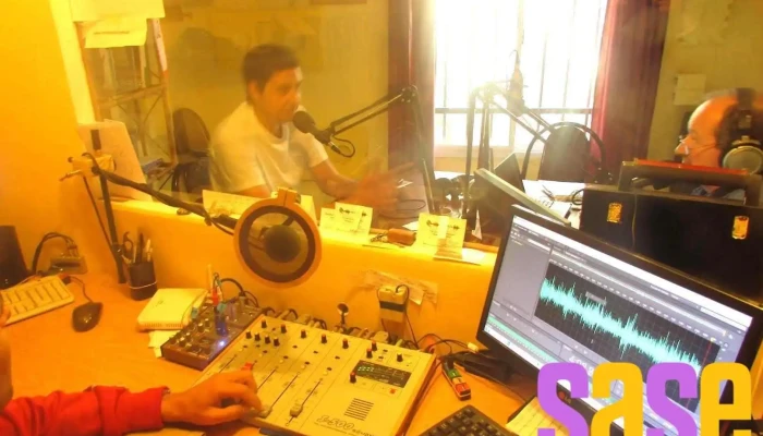 Radio Identia 103.3 Mhz - Villa De Merlo