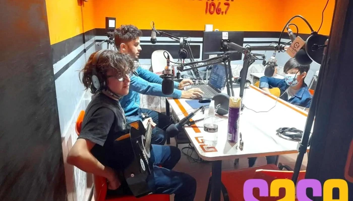 Radio La Cautiva 1067 Telefono - Juan Bautista Alberdi