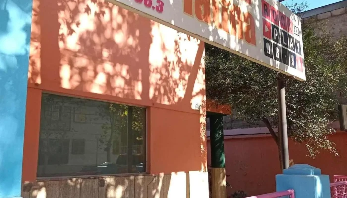Radio Latina 913 Exterior - San Juan