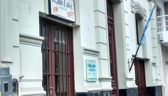 Radio Lider 106.1 - Centro