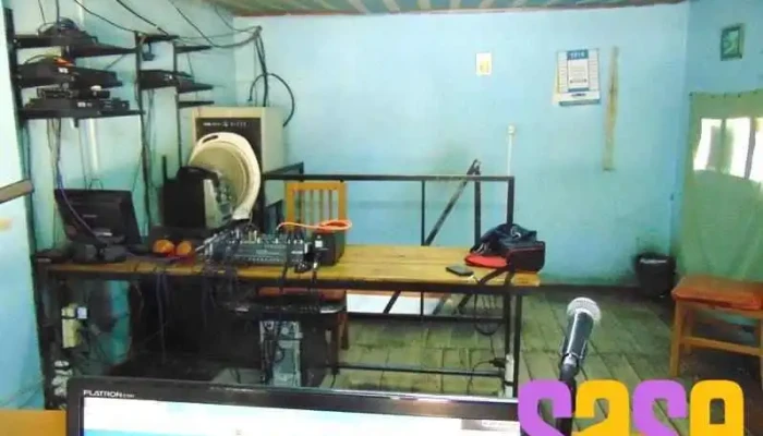 Radio Oasis Fm 1031mhz Interior - Rodeo