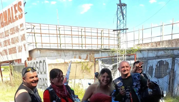 Radio Taky Fm 885 Promocion - W3470 Mercedes