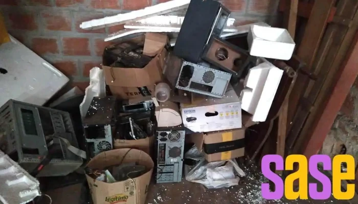 Reciclaje Y Reutilizacion Electronica Posadas Del Propietario - Posadas