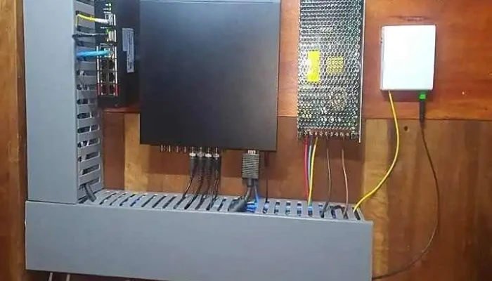 Servicios Hm Instalaciones Y Mantenimiento De Equipos Electronicos Del Propietario - Oberá