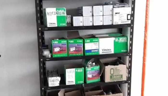 Tesla Casa De Electricidad -  Abierto Ahora - Zapala
