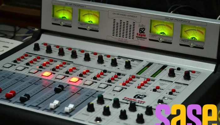 Vision Fm 1005mhz La Radio De La Ciudad Principal - Río Negro